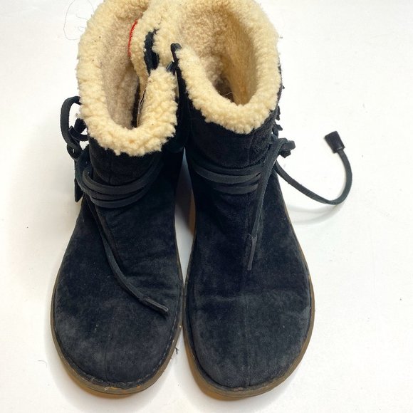 UGG Gaviota Black Suede Boots, women's size 8, multi wrap/fringe. - Picture 3 of 9